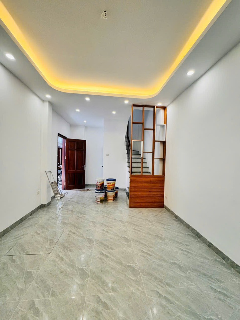 TRUNG TÂM PHƯỜNG XUÂN ĐỈNH- NHÀ MỚI KOONG -LÔ GÓC 2 THOÁNG- Ô TÔ ĐỖ CỬA-